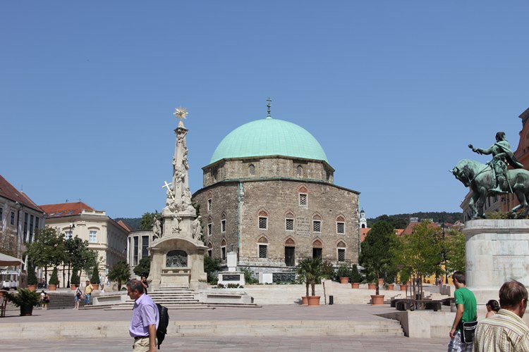 Печ - виллань