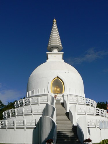 Заласанто - буддисткая ступа