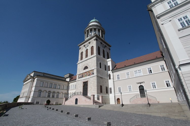 Дьёр – аббатство паннонхалма