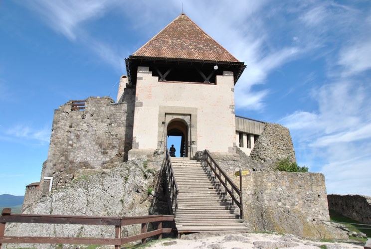 Излучина дуная: эстергом - вышеград - сентэндре