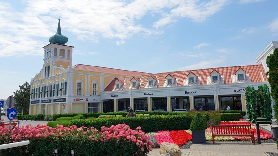 Шоппинг в аутлете парндорф 